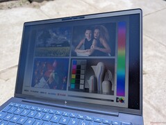 Al aire libre bajo la luz del sol