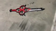 Una imagen del dron con forma de espada planeando en el aire (Fuente de la imagen: Wooden-Journalist902 vía Reddit, captura de pantalla)