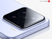 El Xiaomi 15 tiene una pantalla de 6,36 pulgadas como su predecesor. (Fuente de la imagen: Xiaomi)