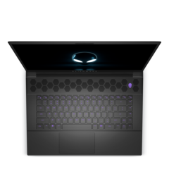 El Alienware m16 debutará con configuraciones de gama alta este invierno, mientras que los modelos básicos llegarán más adelante. (Fuente: Dell/Alienware)