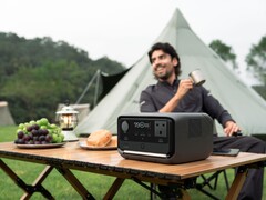 La EcoFlow River 3 Plus cuenta con una batería LiFePO4 de 286 Wh (Fuente de la imagen: EcoFlow)