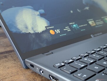 Sin cristal de borde a borde, OLED ni opciones brillantes