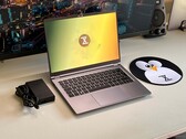 Análisis del Tuxedo Infinity Book Pro 14 Gen10 - ultrabook Linux con AMD Zen 5 y 128 GB de RAM