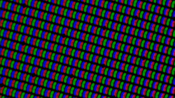 Matriz de subpíxeles en una matriz RGB clásica