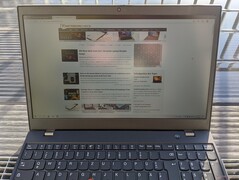Uso del ThinkPad L15 G2 en exteriores