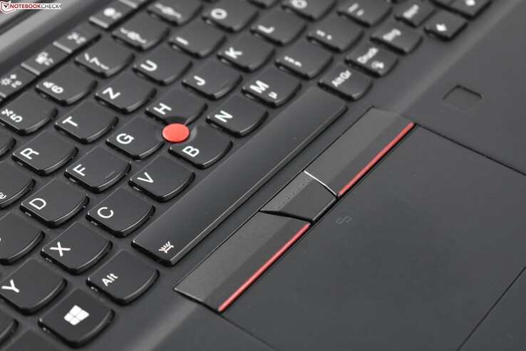 ThinkPad UltraNav: TrackPoint + Touchpad