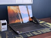 El Lenovo Pro 9 16IPH11 se ha renovado con nuevas características externas, pero las imágenes de baja resolución de Lenovo no le hacen justicia