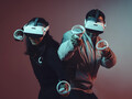 El Pico Neo 3 Link viene con mandos y un cable compatible con SteamVR en la caja. (Fuente de la imagen: Pico Interactive)