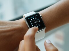 Apple Reloj: El reloj no sólo se lleva en la muñeca (imagen simbólica, Luke Chesser)