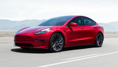 Modelo 3 rojo (imagen: Tesla)
