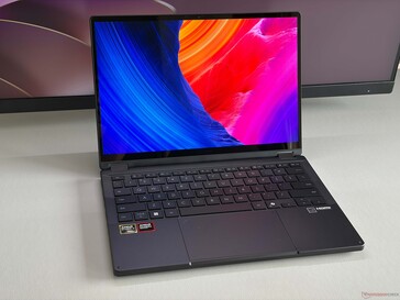 Asus ProArt PX13 con panel OLED de Samsung