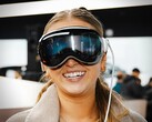 Apple se dice que está desarrollando un casco de realidad mixta más ligero y asequible. (Fuente de la imagen: Ali Colak)