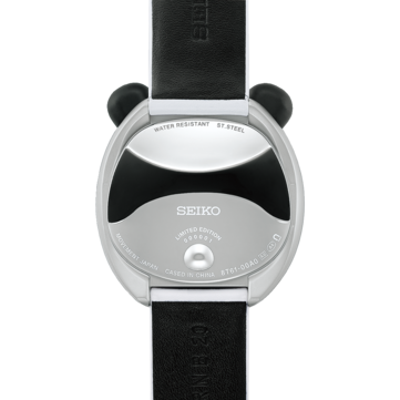 El Seiko Power Design Project Panda Chronograph en blanco