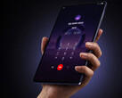 Se espera que la próxima tableta para videojuegos « Legion » cuente con una pantalla OLED. En la imagen: una fotografía promocional en la que se muestra la pantalla de la tableta.