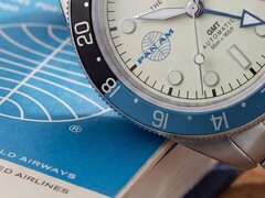El nuevo reloj GMT automático de Timex evoca la edad de oro de la aviación