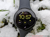 El Pixel Watch podría ser más resistente a los arañazos que su sucesor. (Fuente de la imagen: Notebookcheck)