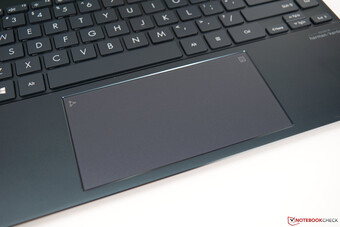 El panel táctil del Asus ZenBook 13 UM325S