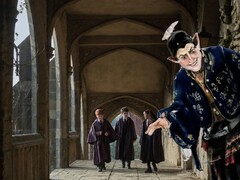 Peter Serafinowicz ha sido elegido para interpretar a Peeves, el poltergeist, en la serie de Harry Potter de HBO.