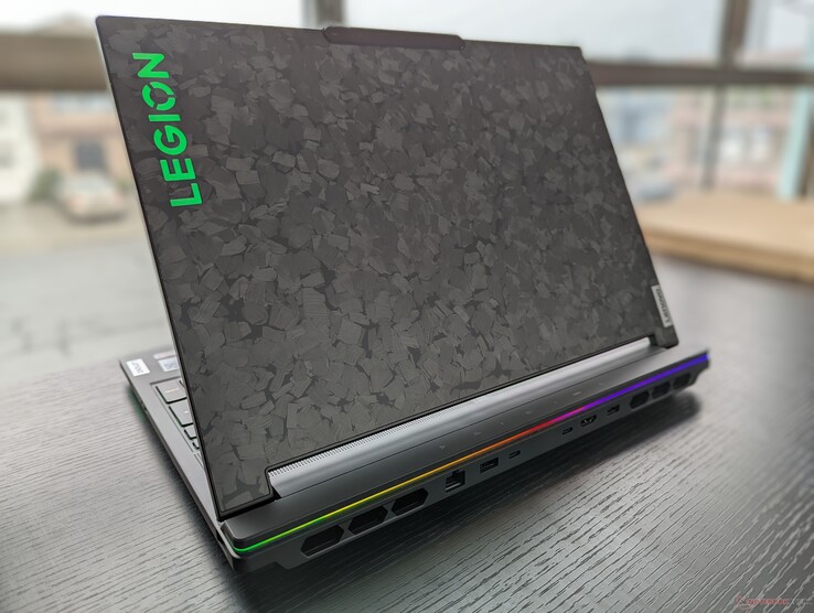 2023 Lenovo Legion 9 16IRX8 2023 Lenovo Legion 9 16IRX8