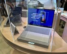 El Acer Swift 16 AI cuenta con un enorme trackpad. (Fuente de la imagen: Notebookcheck)