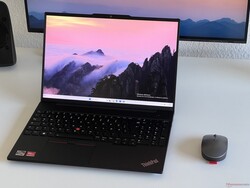 En revisión: Lenovo ThinkPad E16 G1 AMD. Modelo de prueba cortesía de: