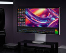 El UltraFine 32U990A sólo puede pedirse en EE.UU. por el momento. (Fuente de la imagen: LG)