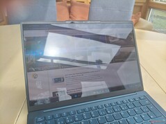 Visionado exterior a la luz del día