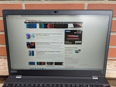 Lenovo ThinkPad T15 Gen2 - Uso en exteriores