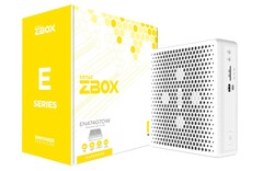 Los nuevos mini PC de Zotac vienen en acabados blanco y negro con carcasas de 2,65 litros. (Fuente de la imagen: Zotac)