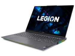 El Lenovo Legion 7 16ACHg6 (82N60099GE), proporcionado por Lenovo Alemania.