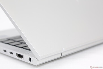La superficie gris oculta las huellas dactilares mejor que los sistemas ThinkPad más oscuros