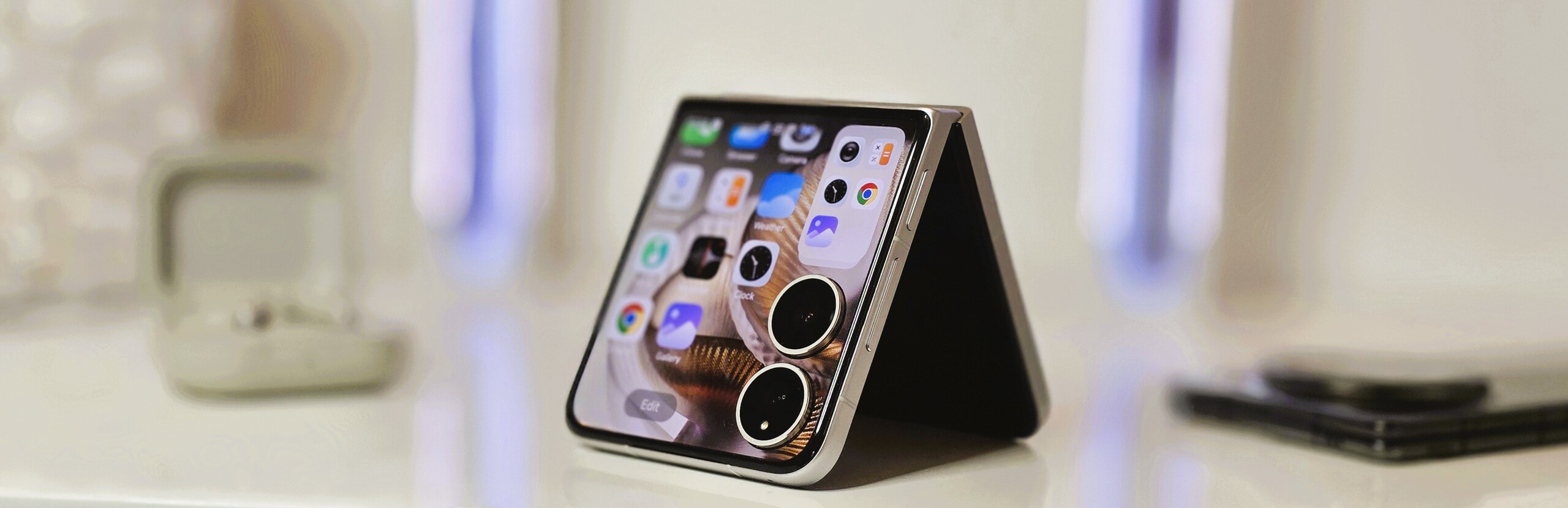 Xiaomi Mix Flip 2 smartphone de prueba