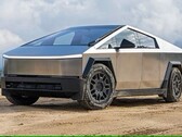El Tesla Cybertruck. La angulosa camioneta ha perdido el primer puesto de ventas en favor de la Ford F-150 en EE.UU. (Fuente de la imagen: Motor Trend)