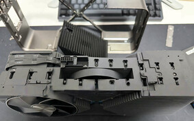 Prototipo de la serie RTX 40. (Fuente de la imagen: OC3D)