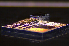 Un nuevo proceso de fabricación de chips en 3D integra transistores de GaN en obleas de silicio (Fuente de la imagen: investigadores del MIT)