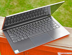 Review: Lenovo IdeaPad S940-14IWL