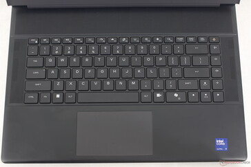 Casi exactamente la misma disposición que en la serie Alienware x16