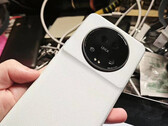 El Xiaomi 13 Ultra será probablemente el smartphone estrella de la compañía a lo largo de 2023 y principios de 2024. (Fuente de la imagen: Weibo)