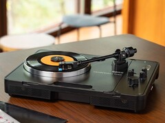 Korg lanza tres tocadiscos portátiles Handytraxx para los entusiastas del audio analógico. (Fuente de la imagen: Korg)