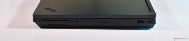 derecha: Lector de tarjetas inteligentes, audio de 3,5 mm, nanoSIM, USB-A 3.2 Gen 1, bloqueo Kensington