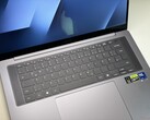Samsung Galaxy Book6 Ultra - Impresionante portátil multimedia con una magnífica OLED y RTX 5070