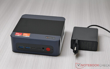 Bosgame M4 Neo con fuente de alimentación (19 V; 6,3 A)