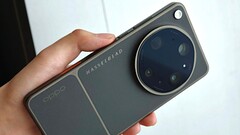 Supuestamente el diseño final del Oppo Find X9 Ultra, como se ve actualmente en varias imágenes