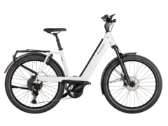 La bicicleta eléctrica Riese & Müller 2025 Nevo4 GT touring CORE está disponible en varios países. (Fuente de la imagen: Riese & Müller)