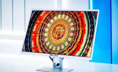 La primera pantalla OLED 4K de producción en serie de TCL CSOT (fuente de la imagen: TCL)
