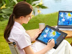 La pantalla de dibujo XPPen Artist Ultra 14 se puede conectar a ordenadores portátiles mediante una única conexión USB-C.