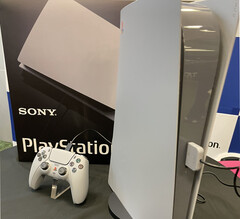 La PlayStation 5 con temática PlayStation ha despertado interés en Twitter. (Fuente de la imagen: @InstallBase)