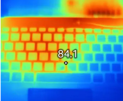 Imagen térmica de Acer del portátil de comparación