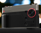El Z70S Ultra tiene un botón dedicado para el obturador de la cámara, a diferencia de muchos de sus rivales. (Fuente de la imagen: Nubia)