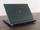 La RTX 5090 móvil puede tener más VRAM que la RTX 5080 móvil, pero esto importa menos que el grosor del portátil a la hora de jugar (Fuente de la imagen: Notebookcheck)